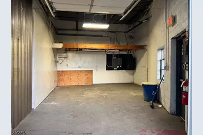 299 Ridgedale Ave, East Hanover Township, NJ 07936 - Photo 7