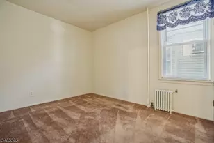 18 E 2nd St, Clifton, NJ 07011 - Photo 31