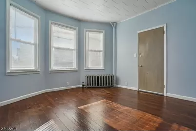 18 E 2nd St, Clifton, NJ 07011 - Photo 7