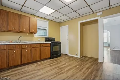 18 E 2nd St, Clifton, NJ 07011 - Photo 15