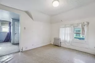 18 E 2nd St, Clifton, NJ 07011 - Photo 39