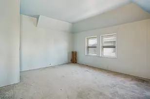 18 E 2nd St, Clifton, NJ 07011 - Photo 37