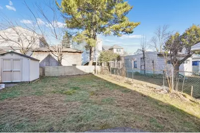 18 E 2nd St, Clifton, NJ 07011 - Photo 45