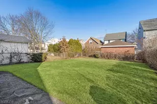 36 Fritz St, Bloomfield, NJ 07003 - Photo 31