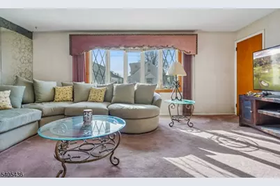 36 Fritz St, Bloomfield, NJ 07003 - Photo 5