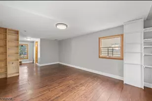 136 Haroldson Pl, Pompton Lakes, NJ 07442 - Photo 13