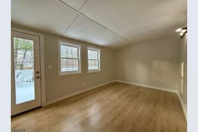 585 Plainfield Ave, Berkeley Heights Township, NJ 07922 - Photo 17