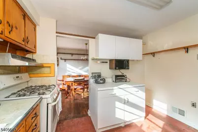 6 Hamilton Ct, Hanover Township, NJ 07981 - Photo 7