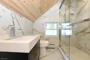 454 Park Ave, Rutherford, NJ 07070 - Photo 15