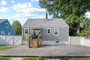 310 Stockton Ave, Roselle, NJ 07203 - Photo 29