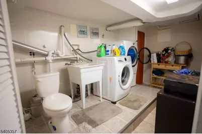 22 Greendale Ave, Pequannock Township, NJ 07444 - Photo 21