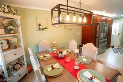 22 Greendale Ave, Pequannock Township, NJ 07444 - Photo 7