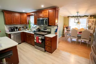 22 Greendale Ave, Pequannock Township, NJ 07444 - Photo 5