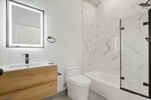 366 21st St, Irvington, NJ 07111 - Photo 11