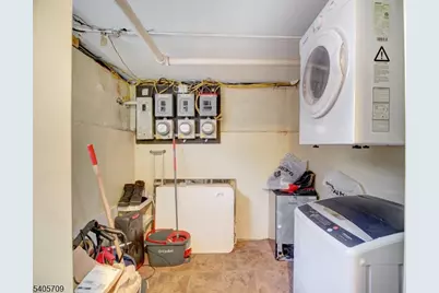 36 McKay Ave, East Orange, NJ 07018 - Photo 21