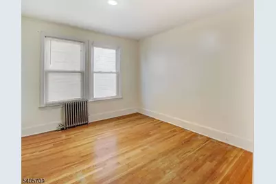 36 McKay Ave, East Orange, NJ 07018 - Photo 13