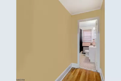 36 McKay Ave, East Orange, NJ 07018 - Photo 17