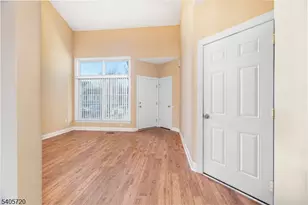 19 Prospect Ci, Wantage, NJ 07461 - Photo 9