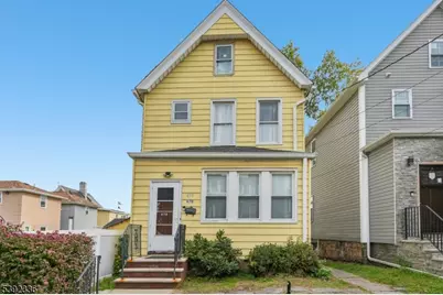 670 Devon St, Kearny, NJ 07032 - Photo 1