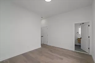 360 21st St, Irvington, NJ 07111 - Photo 17