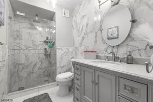 6 Horizon Rd, Fort Lee, NJ 07024 - Photo 13