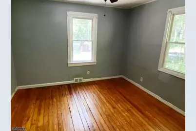 237 Prospect Point Rd, Jefferson Township, NJ 07849 - Photo 5