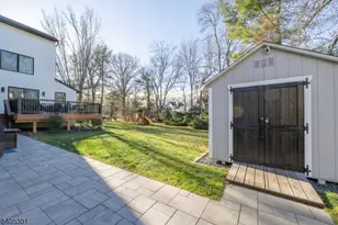 17 Badgley Dr, New Providence, NJ 07974 - Photo 11