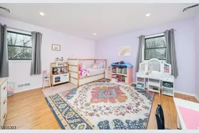 17 Badgley Dr, New Providence, NJ 07974 - Photo 31