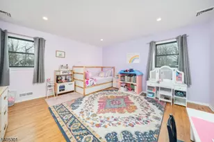 17 Badgley Dr, New Providence, NJ 07974 - Photo 31