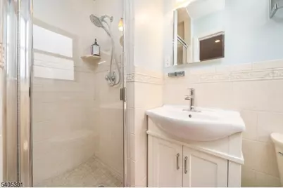 17 Badgley Dr, New Providence, NJ 07974 - Photo 33