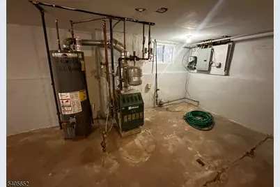 213 N 7th St, Newark, NJ 07107 - Photo 19