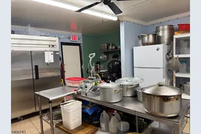 166 Remsen Ave, New Brunswick, NJ 08901 - Photo 19