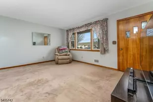 63 Louise Dr, Manville, NJ 08835 - Photo 3