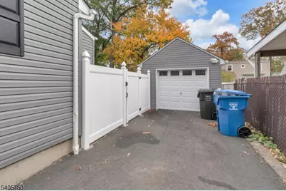 34 Chase Ave, Woodbridge Township, NJ 07001 - Photo 5