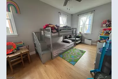 83 Bedford St, East Orange, NJ 07018 - Photo 9