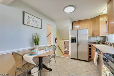 12 Hadler Dr, Franklin Township, NJ 08873 - Photo 9