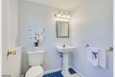 12 Hadler Dr, Franklin Township, NJ 08873 - Photo 17