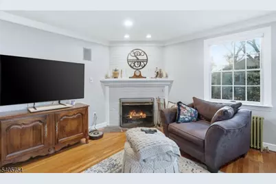 1666 Hamburg Tpke, Wayne, NJ 07470 - Photo 7