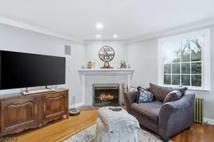 1666 Hamburg Tpke, Wayne, NJ 07470 - Photo 7