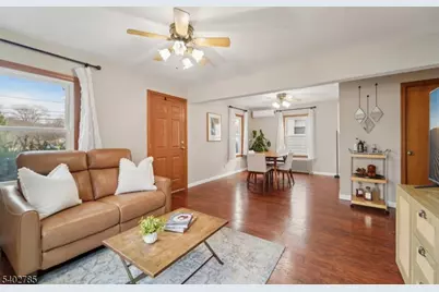 178 Linden St, Bridgewater, NJ 08807 - Photo 5