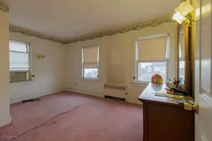 142 W Gibbons St, Linden, NJ 07036 - Photo 11