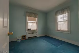 142 W Gibbons St, Linden, NJ 07036 - Photo 13