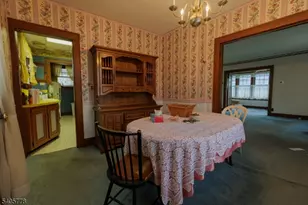 142 W Gibbons St, Linden, NJ 07036 - Photo 9