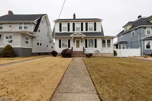 142 W Gibbons St, Linden, NJ 07036 - Photo 1