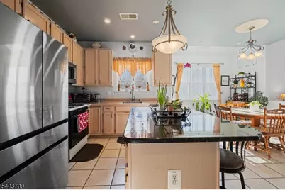 3 Summerfield Dr, Franklin Township, NJ 08540 - Photo 9