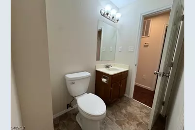 5 Burlington Ct, Hamburg, NJ 07419 - Photo 13