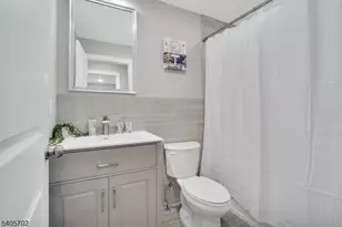 225 S 9th St, Newark, NJ 07103 - Photo 17