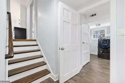 142 Taylor Ave, Hillsborough Township, NJ 08844 - Photo 17