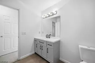 3 Mountain Ridge Rd, Bloomingdale, NJ 07403 - Photo 27