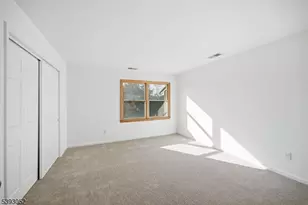 3 Mountain Ridge Rd, Bloomingdale, NJ 07403 - Photo 21